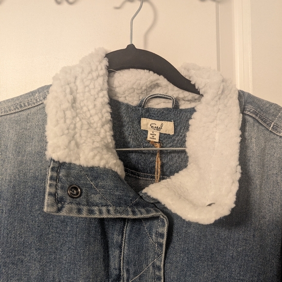 🔥NWT🔥 Large (L) Grunge Boutique Easel Jean Jacket with Fur Collar - Picture 2 of 8